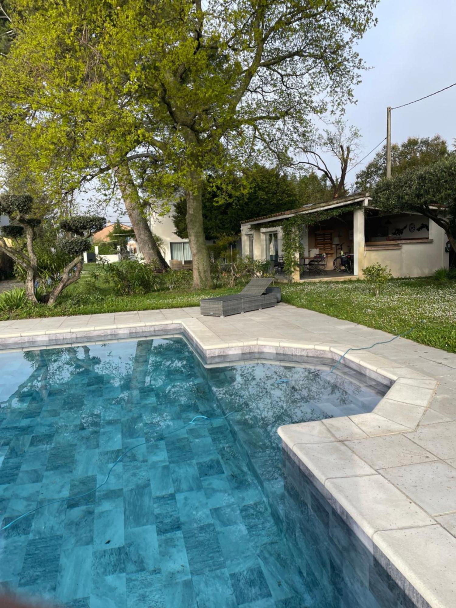 Revees Au Pin Parasol Villa Le Thor