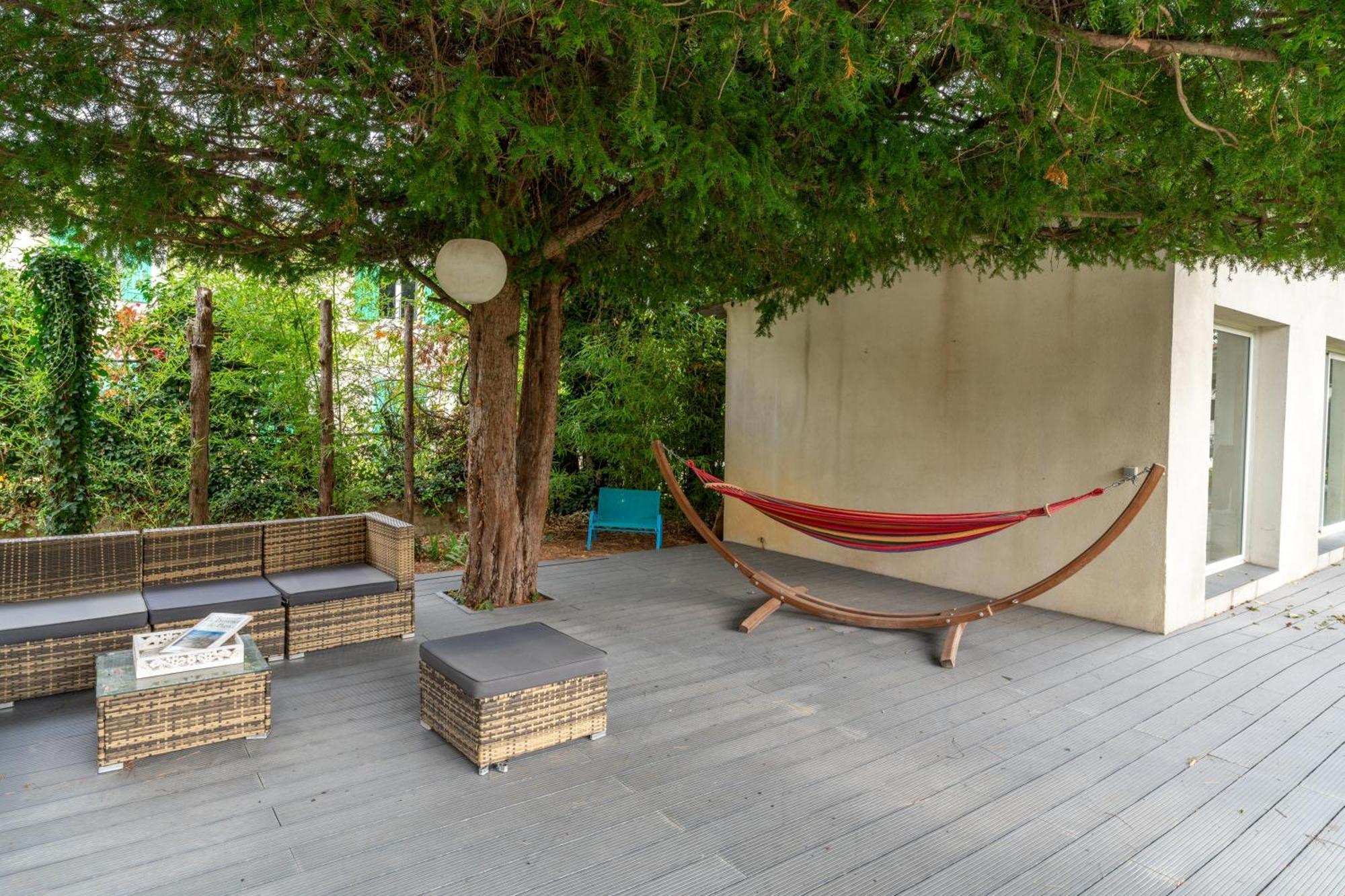 Villa Revees Au Pin Parasol