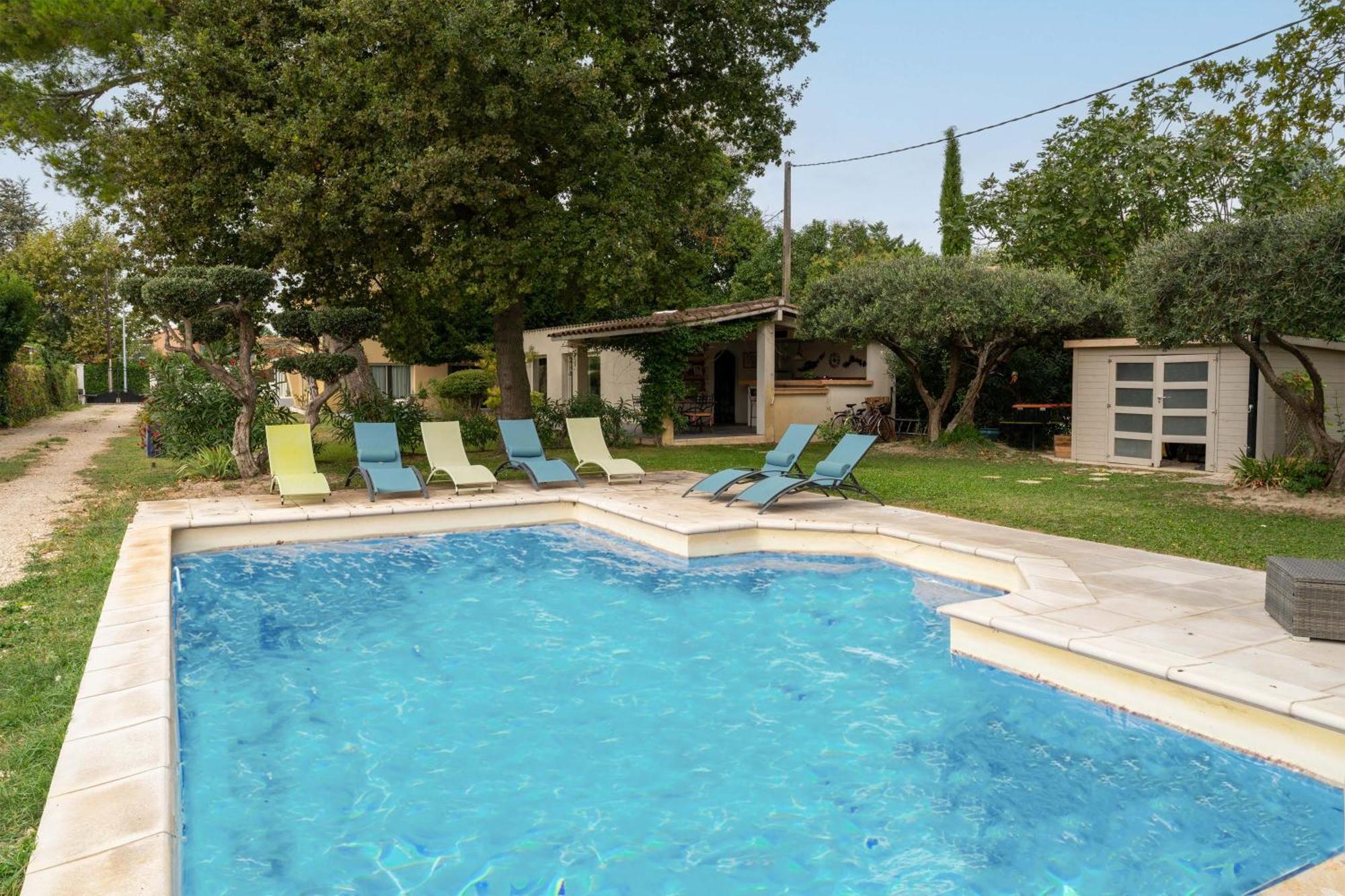 Revees Au Pin Parasol Villa *