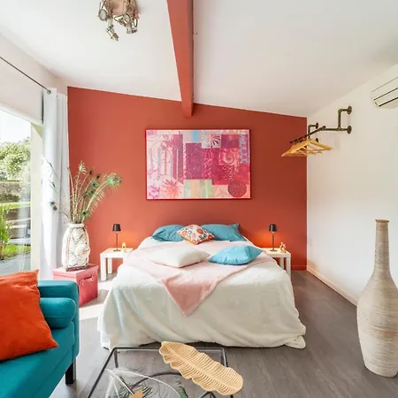 Vacances Revees Au Pin Parasol Le Thor Exterior photo