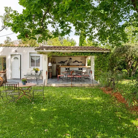 Vacances Revees Au Pin Parasol Le Thor Exterior photo